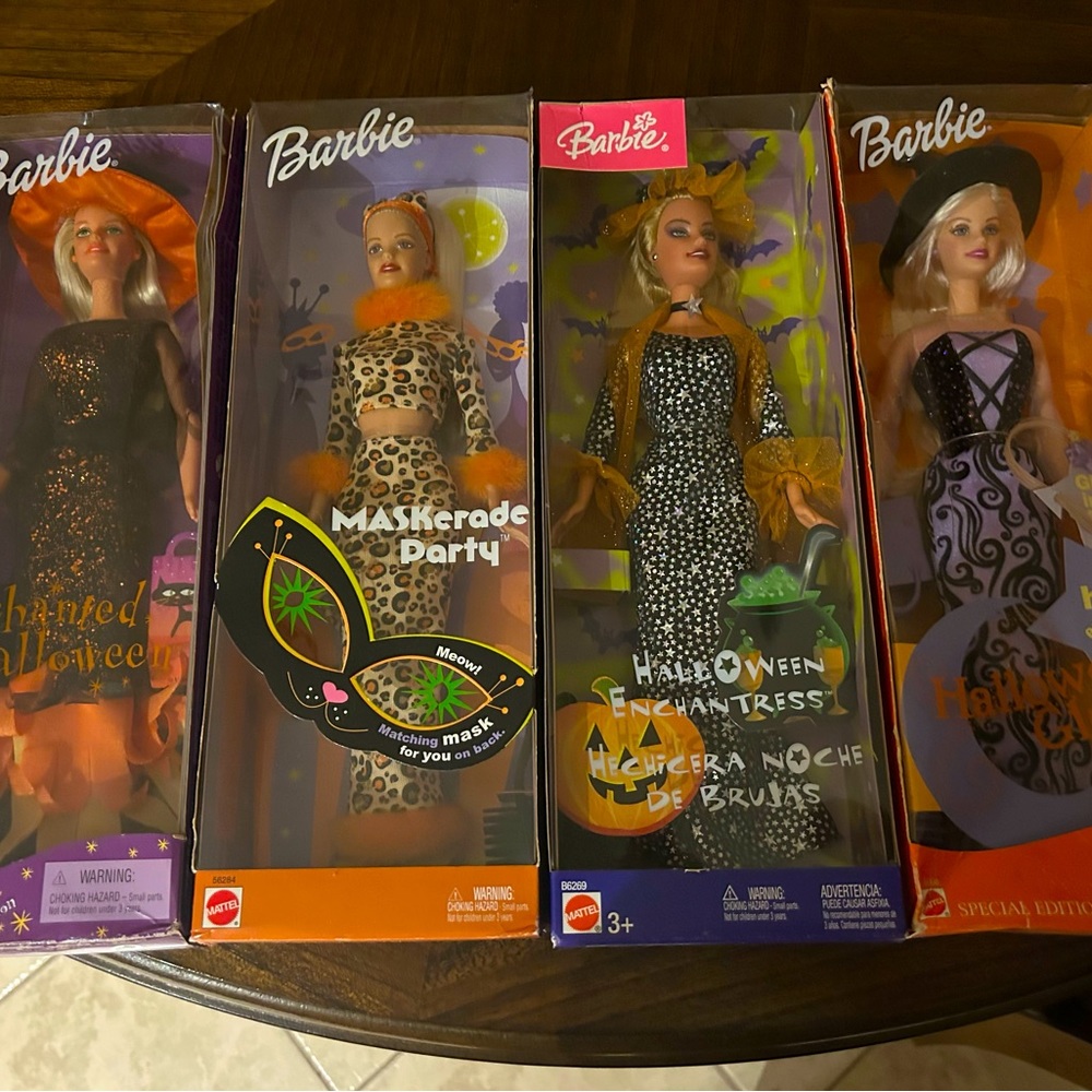 Halloween Barbie Set Of 4-New